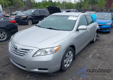 2009 Toyota Camry z USA, uszkodzony, nr VIN 4T4BE46K99R117822